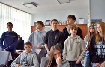 Uczniowie Szkoły Podstawowej nr 1 w Radzyniu Podlaskim z wizytą w Urzędzie Miasta