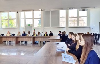 Uczniowie Szkoły Podstawowej nr 1 w Radzyniu Podlaskim z wizytą w Urzędzie Miasta