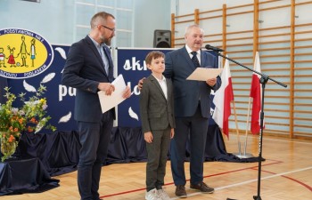 Wręczenie dyplomów w Szkole Podstawowej nr 2