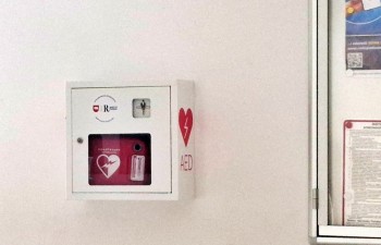 Defibrylator w  Sanktuarium Matki Boskiej Nieustającej Pomocy