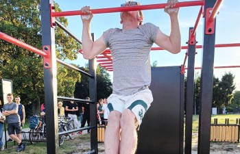 2resize_IMG20260829181940_BURST012_88022607