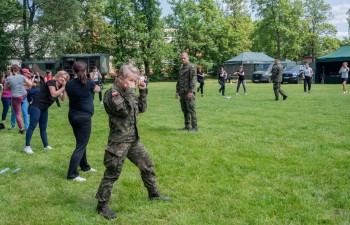 samoobrona_kobiet043