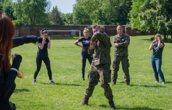 samoobrona_kobiet090