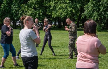 samoobrona_kobiet091