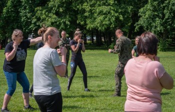 samoobrona_kobiet092