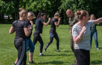 samoobrona_kobiet093